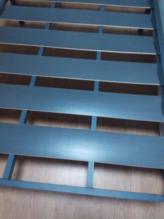 Somier de láminas con patas 1,35m