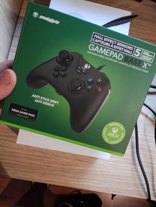 Xbox Series S 500 GB + Mando