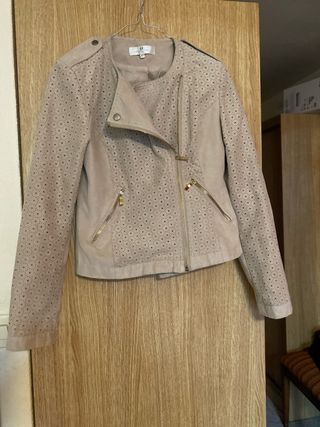 Cazadora juvenil antelina beige