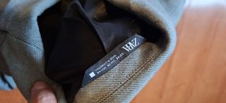 Americana gris y negra