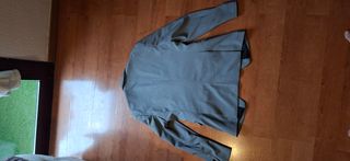 Americana gris y negra