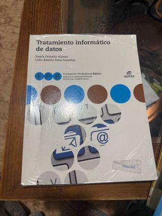 LIBROS FP GRADO BÁSICO ADMINISTRATIVO