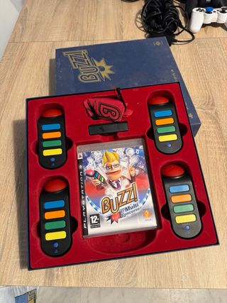 Lote 2x PS3 + 28 juegos + Buzz + extras