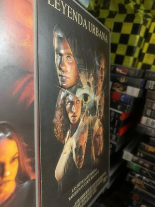 2 Películas Leyenda Urbana vhs caratula 3D