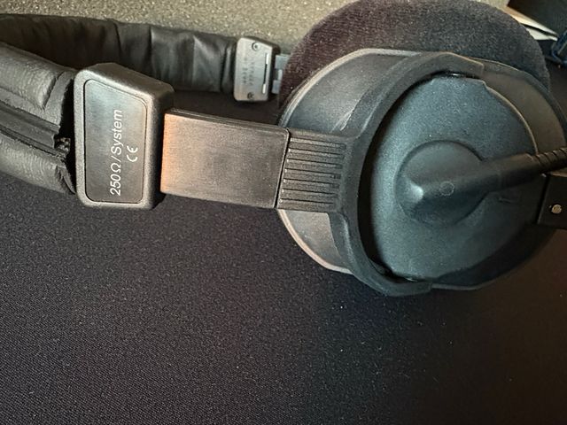 Beyerdynamic DT290 Microcascos