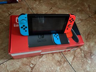 Nintendo Switch Azul y Rojo