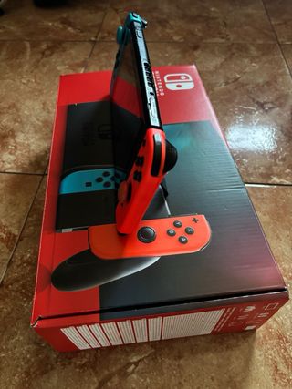 Nintendo Switch Azul y Rojo