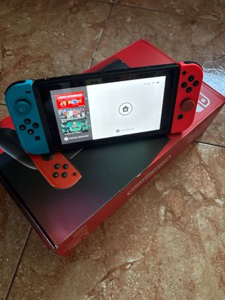 Nintendo Switch Azul y Rojo