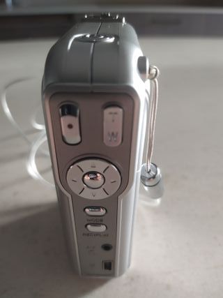 Videocámara Digital AIRIS N729 Plata