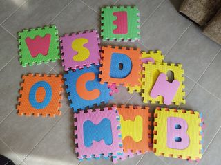 Puzzle Suelo Goma EVA Letras