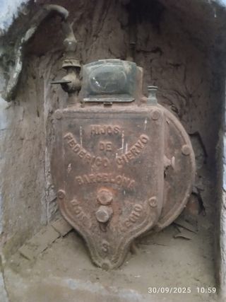 Contador de agua antiguo Hijos de Federico Ciervo