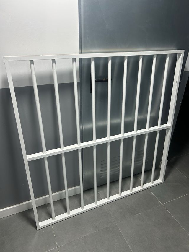 Rejas de aluminio blancas 118x118