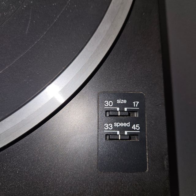 Tocadiscos   Technics SL-J11