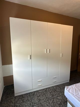 Armario Moderno de 200cmx200 4 PUERTAS!!