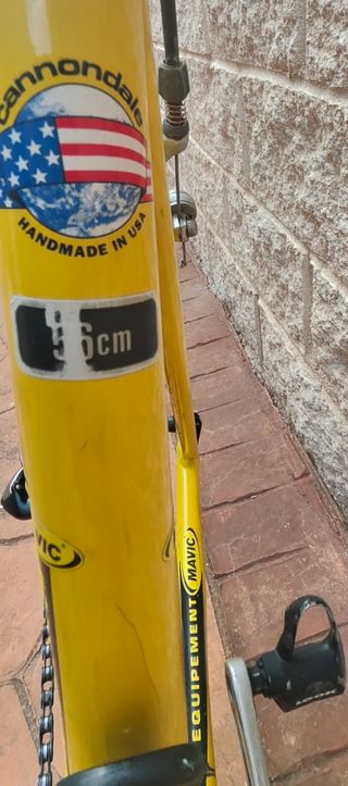 Bicicleta Carretera Cannondale Amarilla
