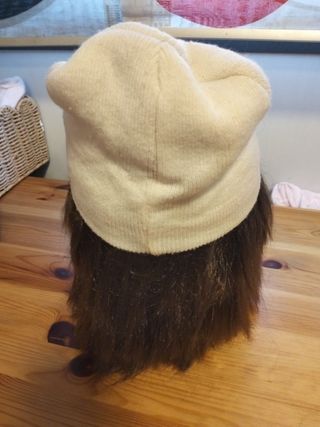 Gorro de lana tejido