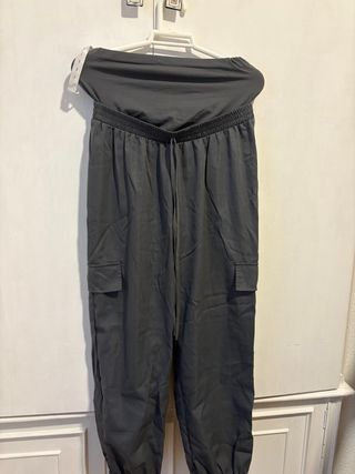 Pantalón premamá gris