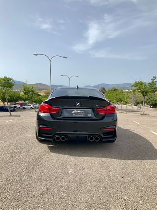 BMW Serie 4 M4