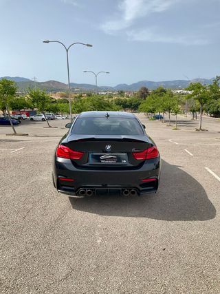 BMW Serie 4 M4