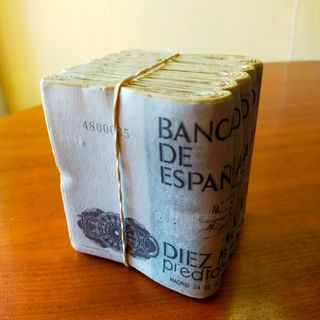 Hucha billetes 10.000 pesetas 
