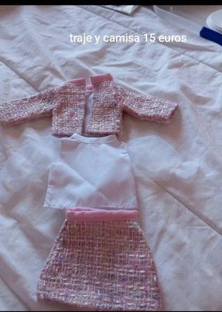 Traje Chanel con blusa artesanal rosa una preciosi