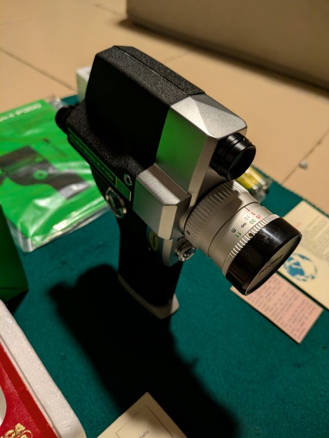 Cámara Fujica Single-8 P300 Super 8