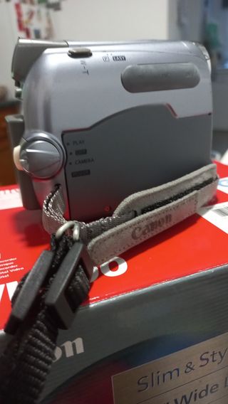 Videocámara Canon MV900