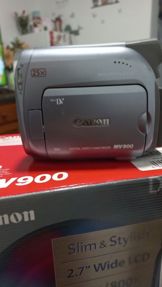 Videocámara Canon MV900