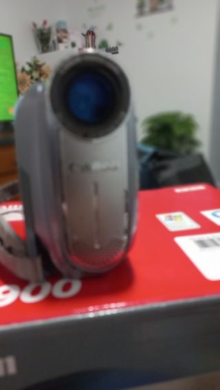 Videocámara Canon MV900