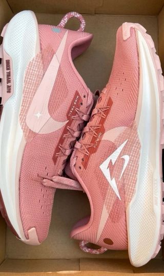 Nike Pegasus Trail 5 Talla 42 Rosa