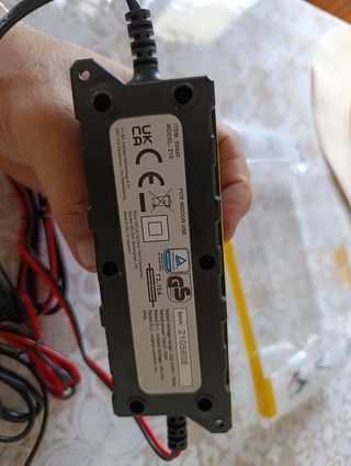 Caricabatterie Dunlop 6V/12V 1A 5 Step