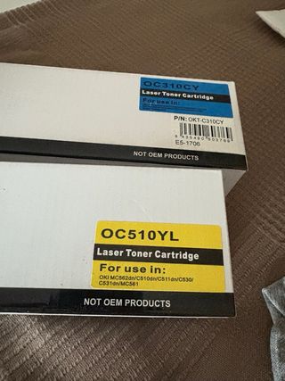 Impresora OKI MC562w + Toner