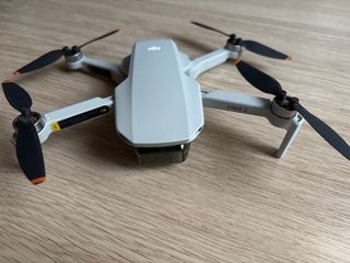 Dron DJI Mini 2 - Poco uso