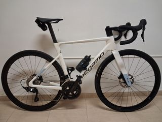 Megamo Pulse 20 M 2025 Blanca