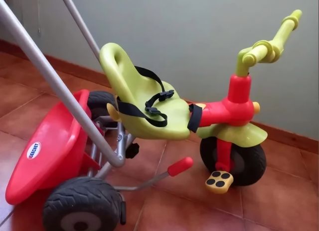 Triciclo infantil Charton