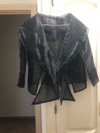 Chal/Chaqueta Gasa Negra