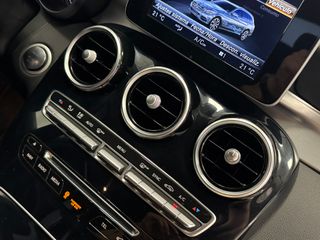 Mercedes-Benz Clase C 220 AMG