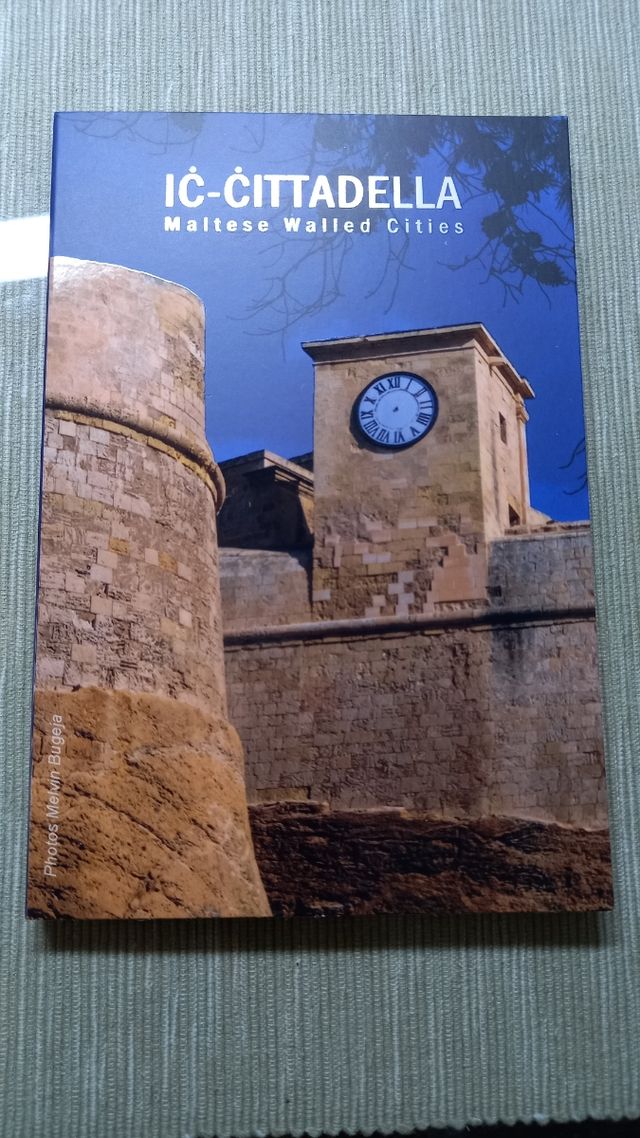 Malta coincards 2 € diferentes años