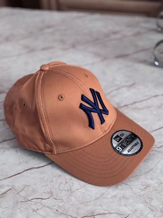 Gorra New Era 9TWENTY Marrón Ajustable