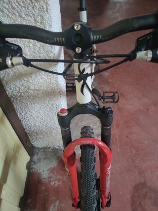 Bicicleta Specialized Blanca