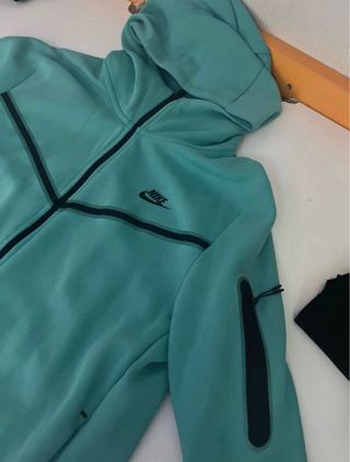 Felpa Nike Tech Fleece Azzurra