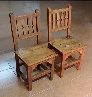 2 sedie di design in legno massello di teak