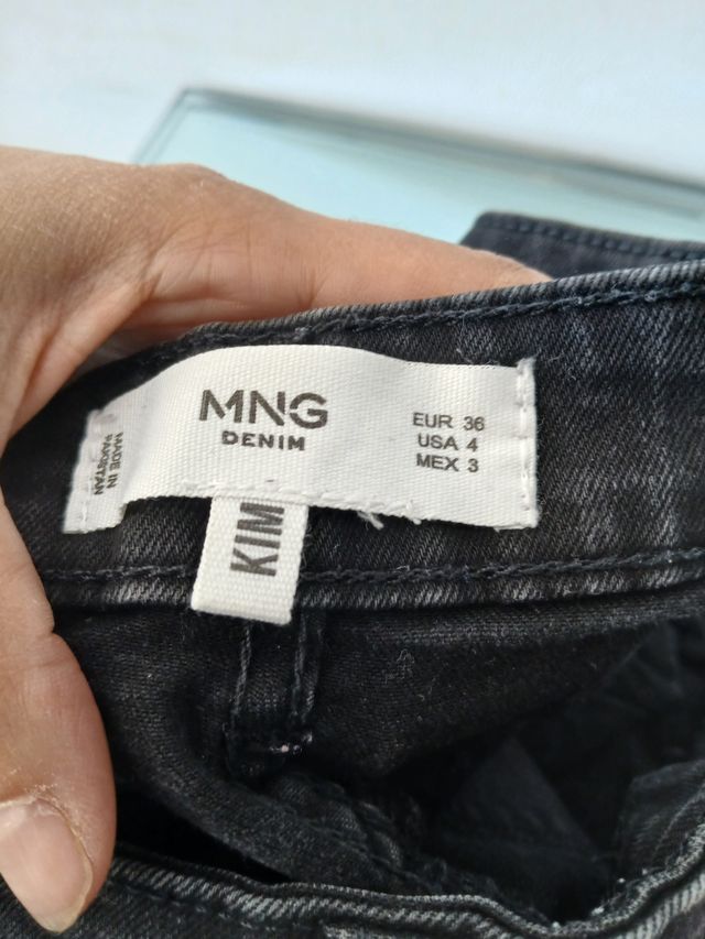 Lote 4 vaqueros chica