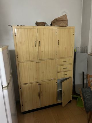 Alacena de cocina madera y metal