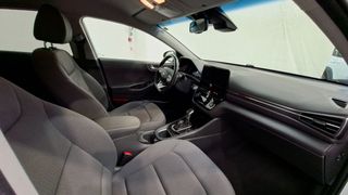 Hyundai IONIQ 1.6 GDI PHEV Tecno DT 141 CV HIBRIDO ENCHUFABLE