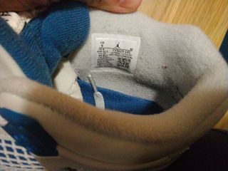 Jordan 4 Military Blue Talla 42.5