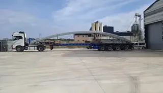 TRANSPORTE EN PLATAFORMA ABIERTA