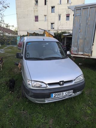 Despiece Peugeot Partner HDI 2.0 RHY
