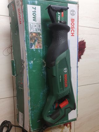 Sierra Sable Bosch PSA 700 E 710W