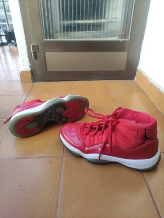 Air Jordan Retro 11 Win Like 96 Red